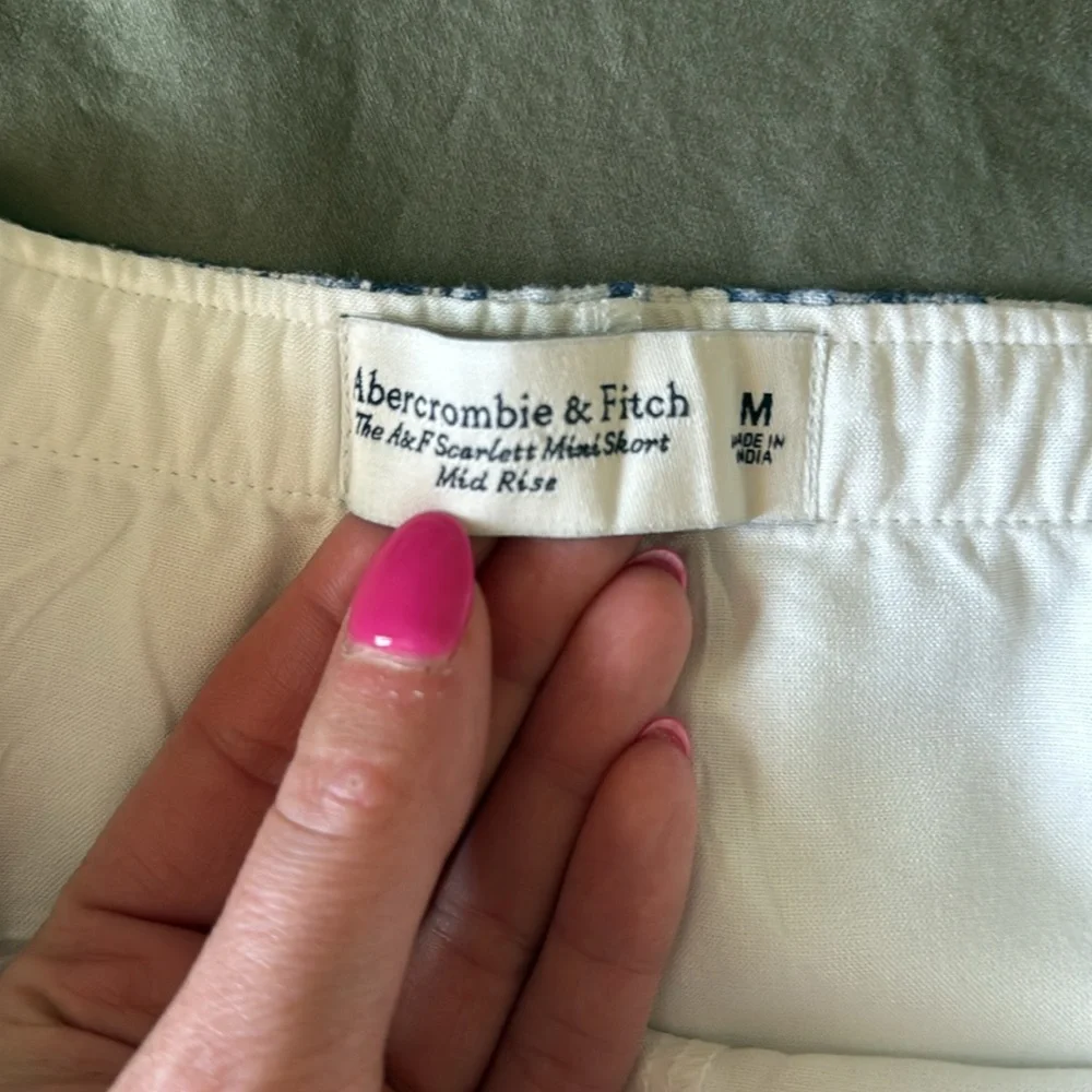 Abercrombie Skort - Picture 3 of 3